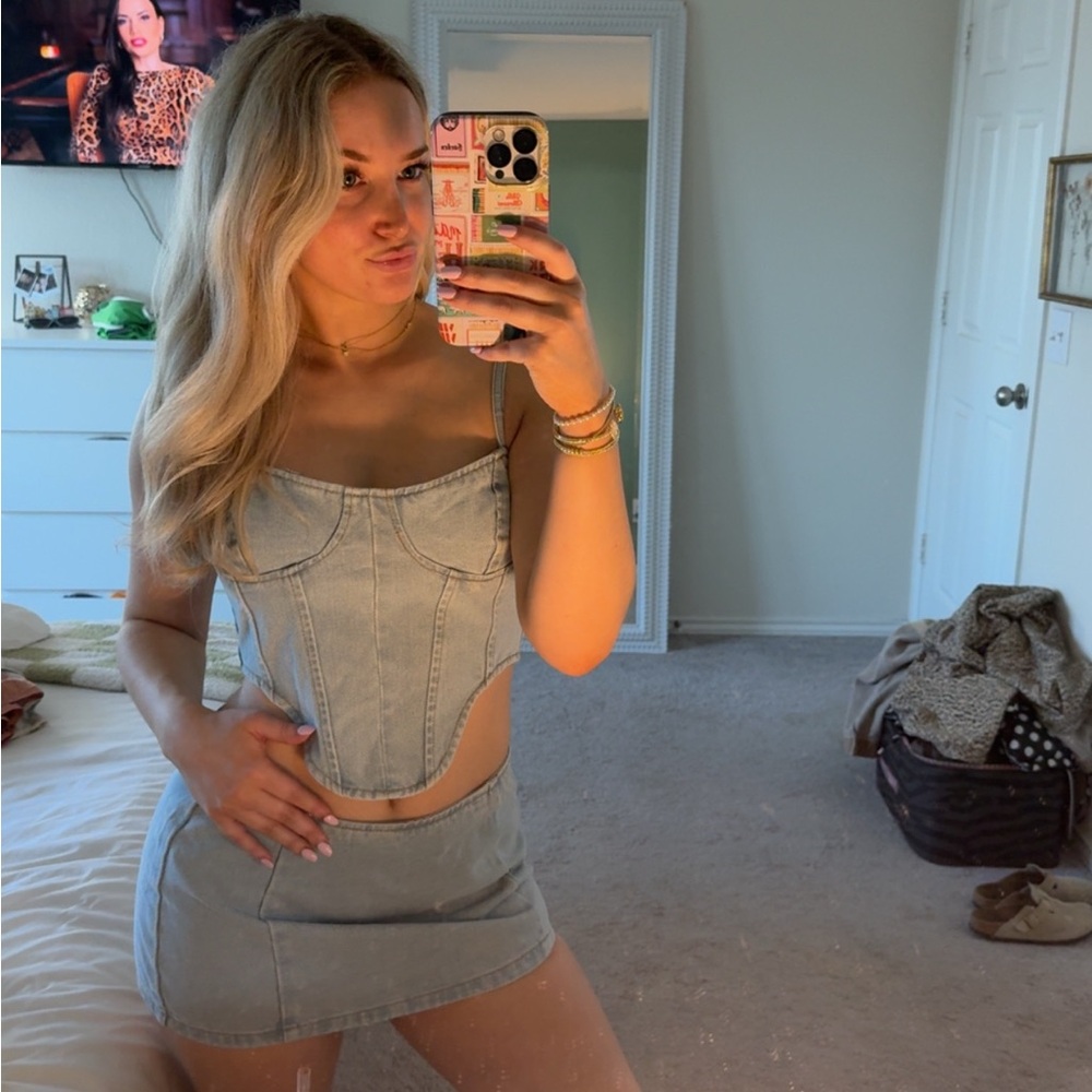 Pretty little thing Denim mini Skirt